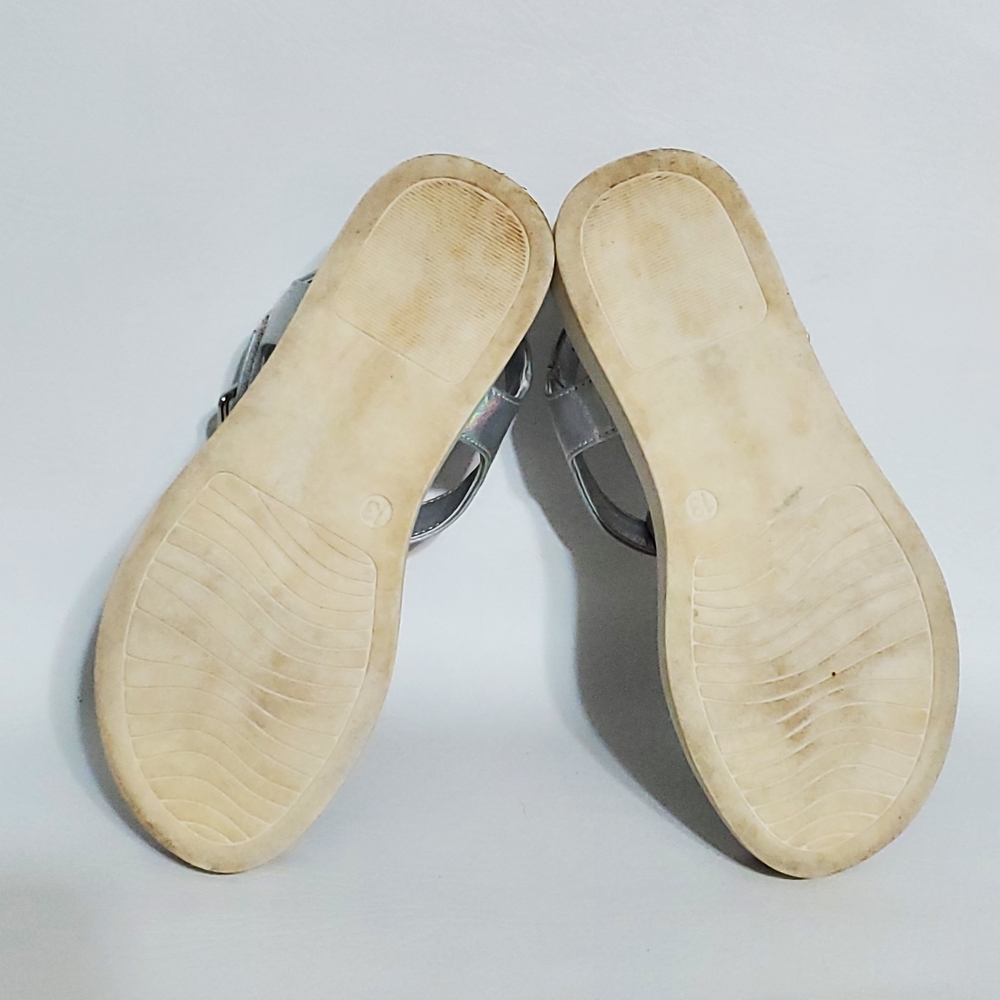 Cupcake Couture Holographic Kids Sandals - Picture 9 of 9